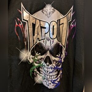 Tapout Black Metallic Skull Graphic T-Shirt Size XL NWOT